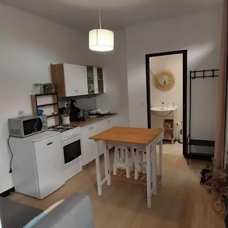 Studio Independant Laval  Extérieur photo